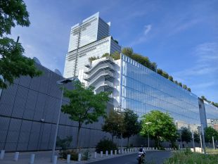 paris clichy batignolles building justice